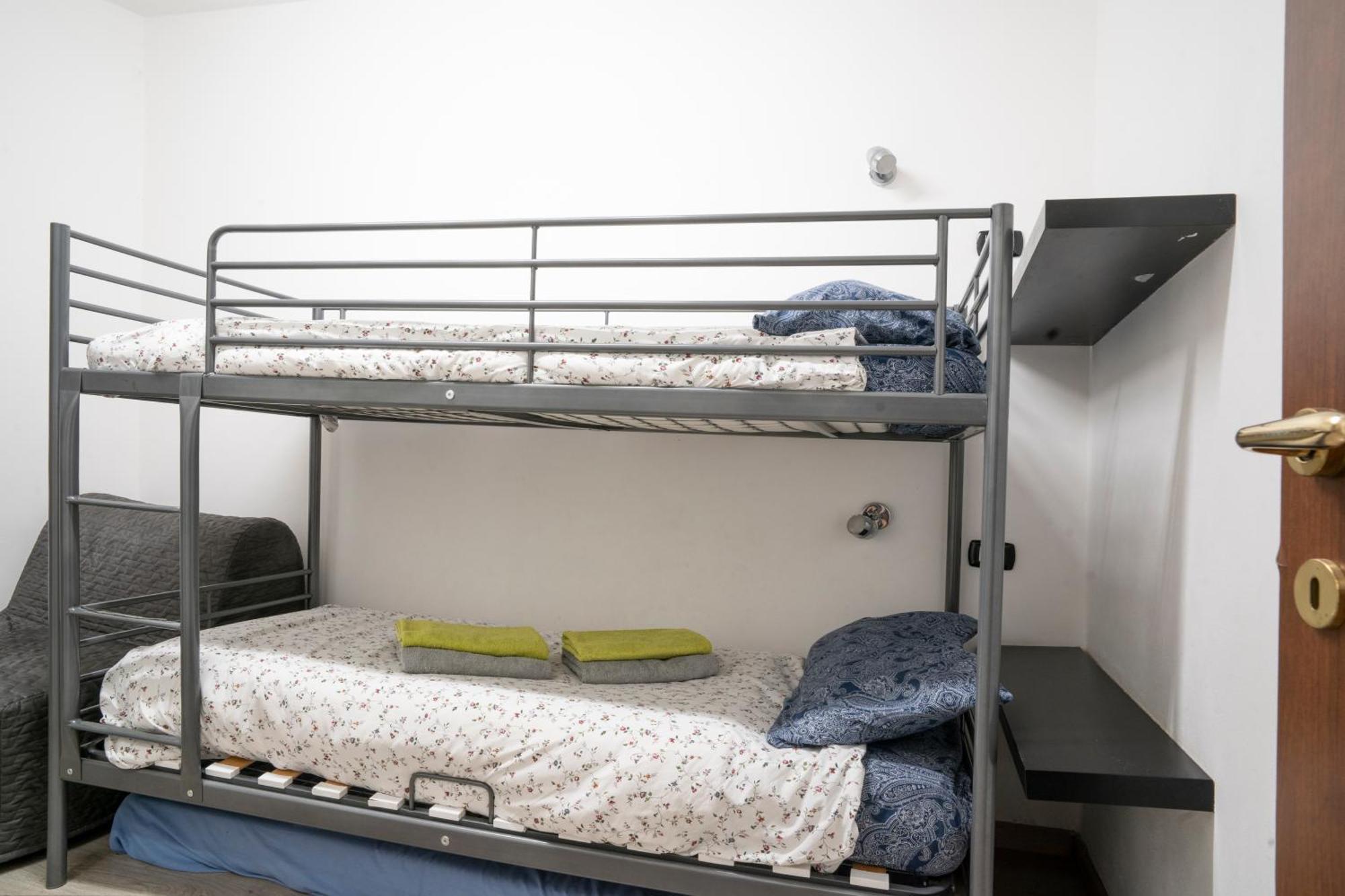 Houseingenoacenter Parking Daire Dış mekan fotoğraf